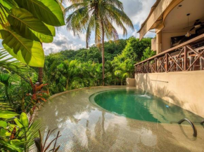 Casa Maka - Stunning Oceanfront Villa
